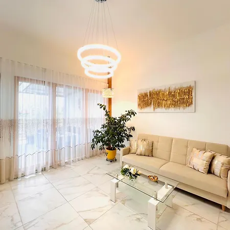 Apartment M&m
